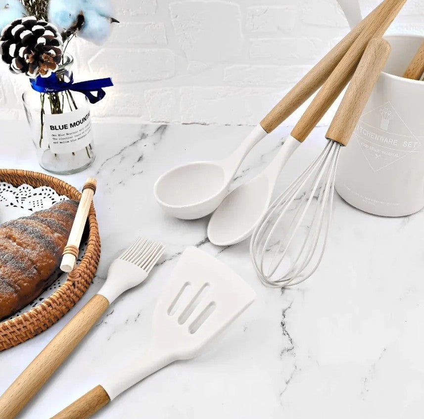UTENSILIOS DE COCINA CON MANGO DE MADERA SET X 12